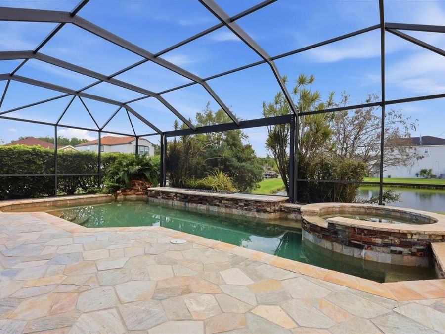 Property Image 32