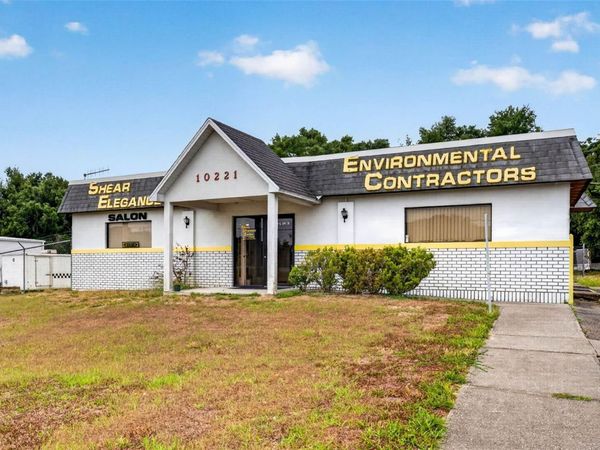 10221 US HIGHWAY 301 , DADE CITY, FL 33525