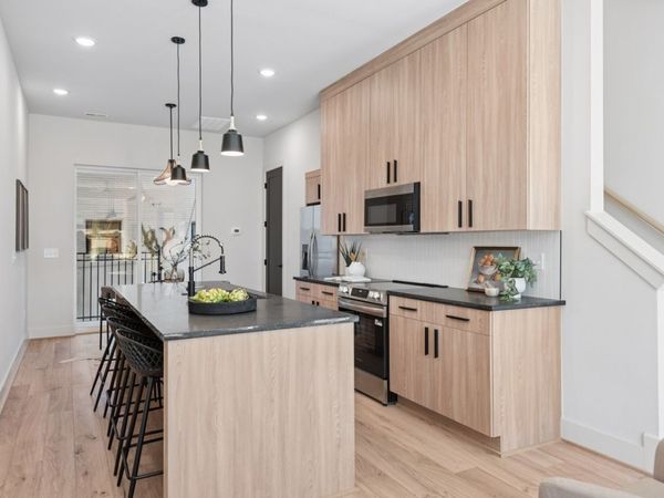 3912 Delaware Ave , Nashville, TN 37209