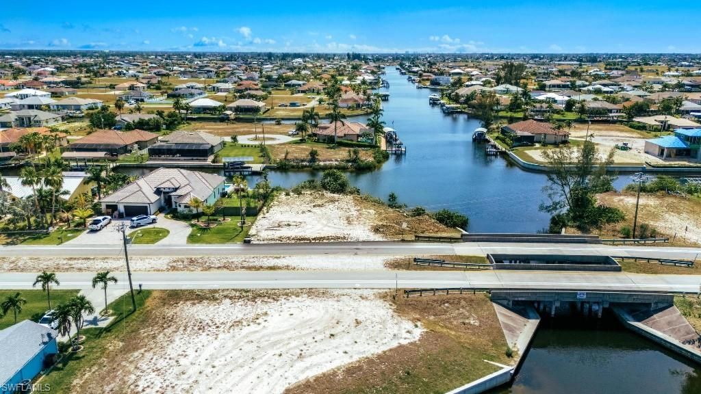 931 Old Burnt Store Rd N, Cape Coral, FL 33993 Photo