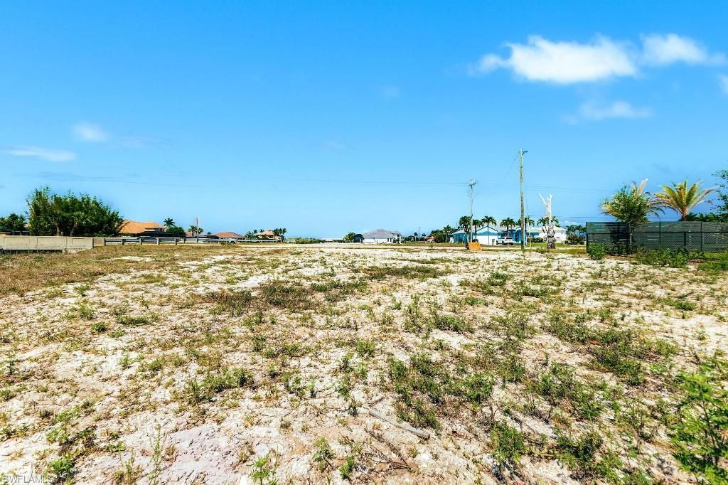 931 Old Burnt Store Rd N, Cape Coral, FL 33993 Photo