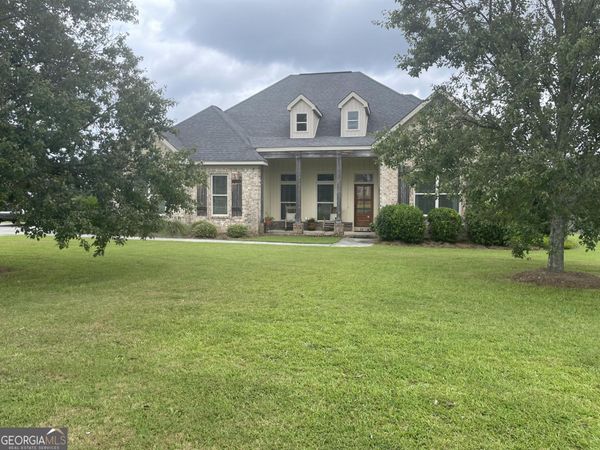 36 Falcon Crest Way, Byron, GA 31008