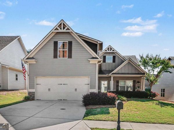 194 Hawthorne Ridge Circle, Dallas, GA 30132