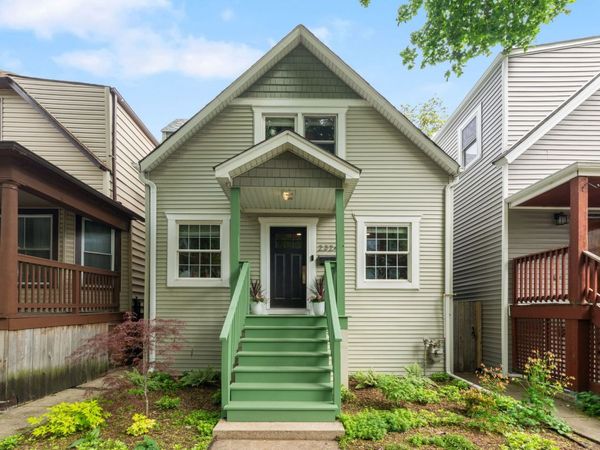 2324 W Eastwood Avenue , Chicago, IL 60625