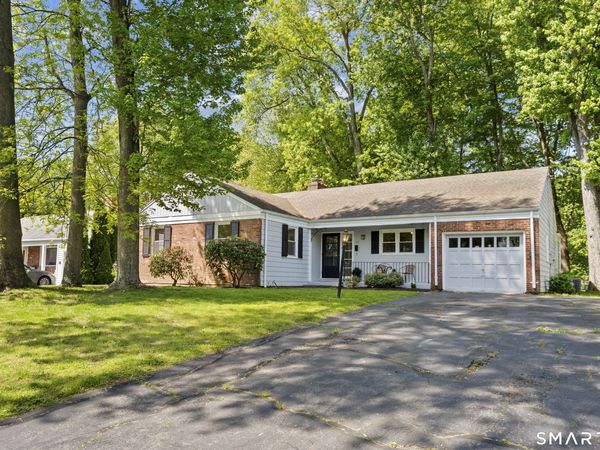 25 Miamis, West Hartford, CT 06117