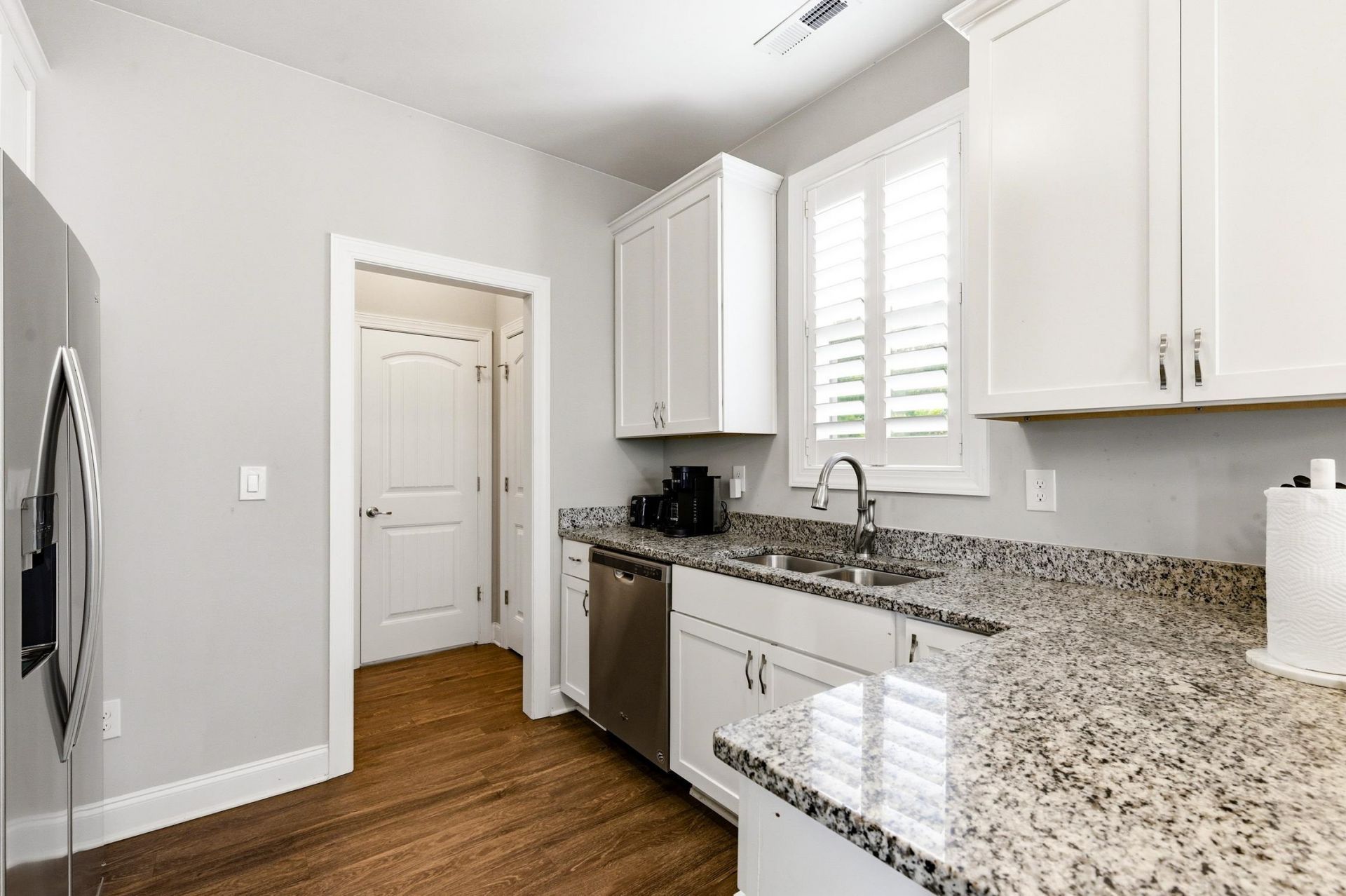 5204 Sea Coral Way Photo 10