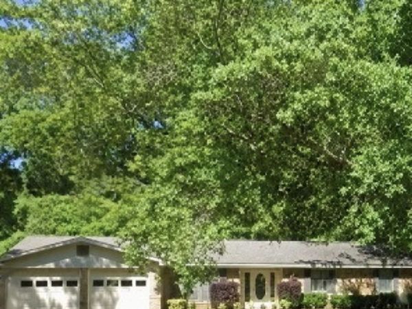 300 Norwood Court, Bay Minette, AL 36507
