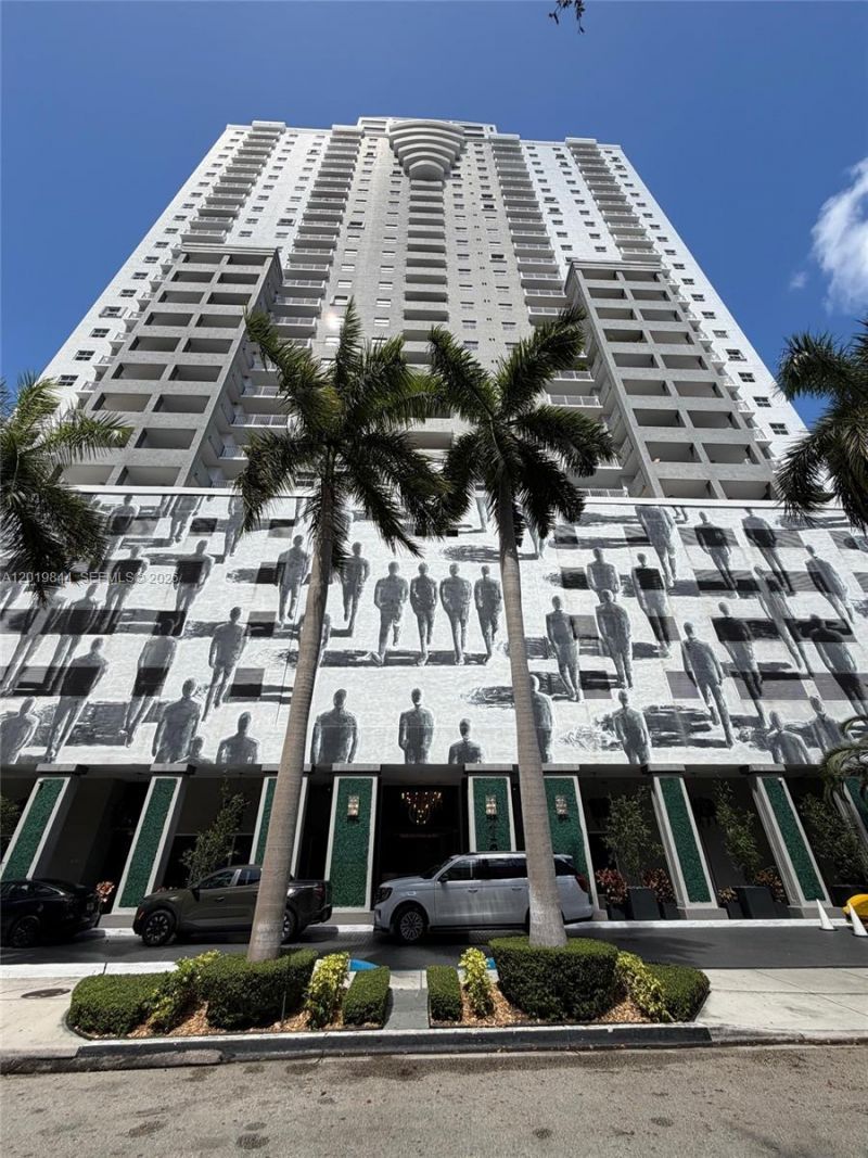 185 SE 14th Ter, Unit 1105, Miami, FL 33131 Photo