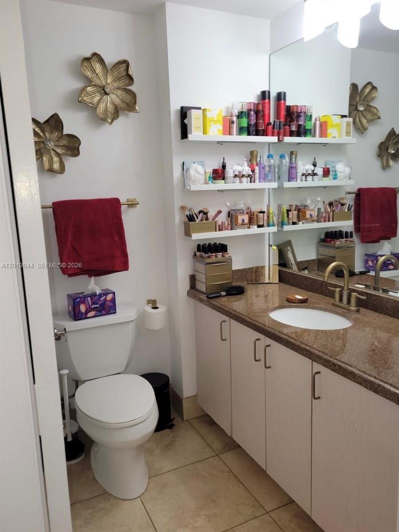 185 SE 14th Ter, Unit 1105, Miami, FL 33131 Photo