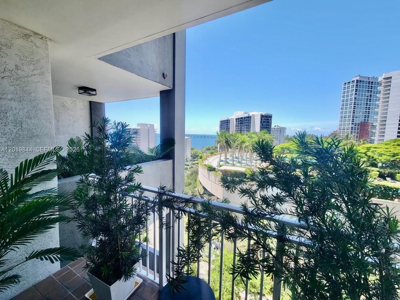 185 SE 14th Ter, Unit 1105, Miami, FL 33131 Photo