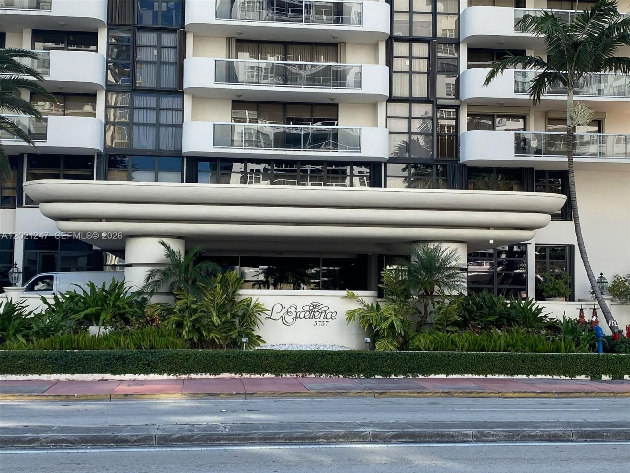 5757 Collins Ave , Unit 703, Miami Beach, FL 33140 Photo