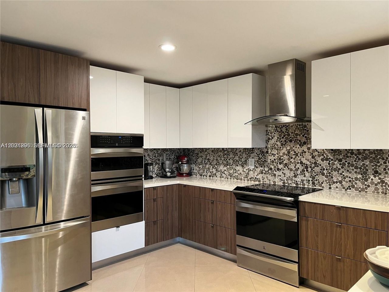 2001 NE 214th St , Unit 2001, Miami, FL 33179 Photo