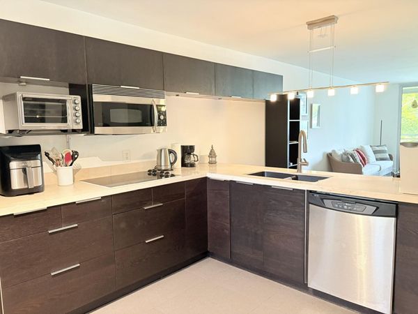 3503 Oaks Way, Unit 202, Pompano Beach, FL 33069