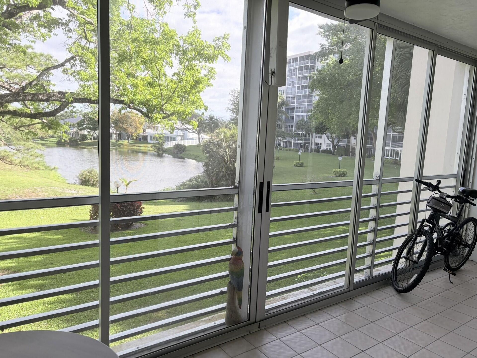 3503 Oaks Way, Unit 202, Pompano Beach, FL 33069 Photo