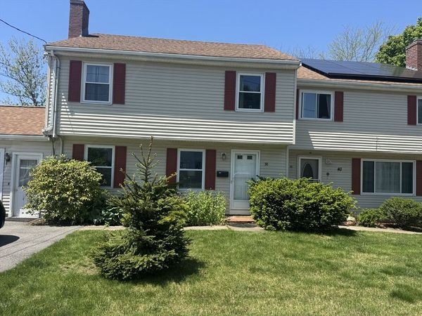 38 Crescent Rd, Unit 38, Needham, MA 02494