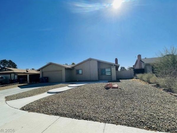 6405 Miragrande Drive , Las Vegas, NV 89108