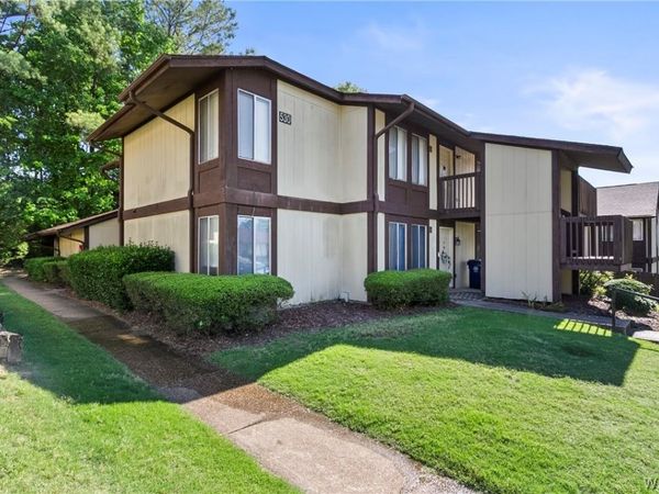 3914 Watermelon Road, Unit 530-D, Northport, AL 35473