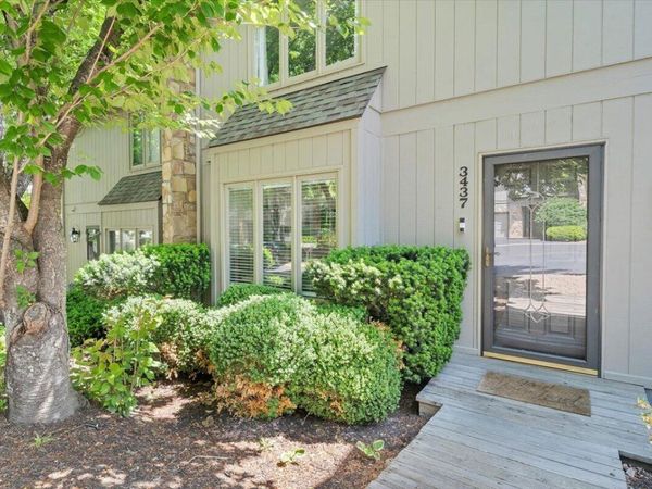 3437 Londonderry CT, Roanoke, VA 24018