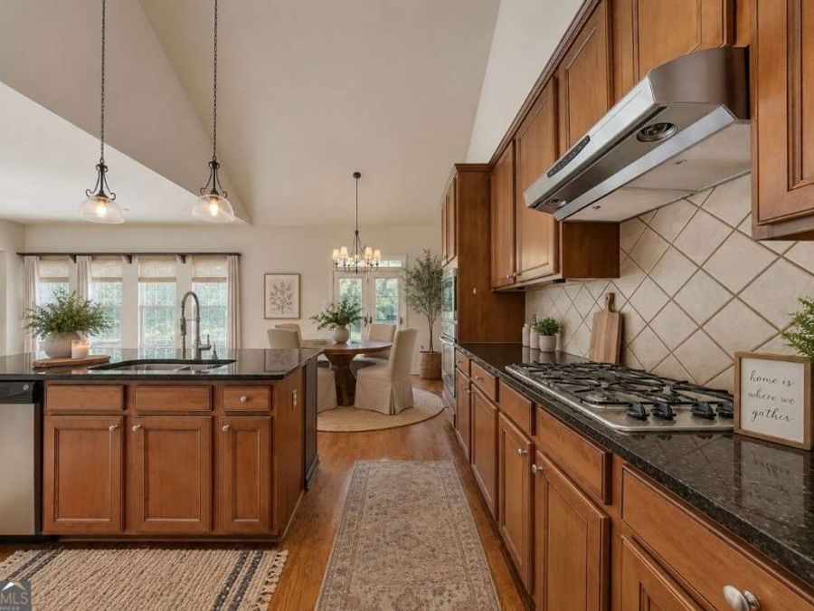 Property Image 85