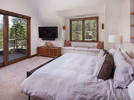 600 Ej Brickell, Truckee, CA 96161 Photo