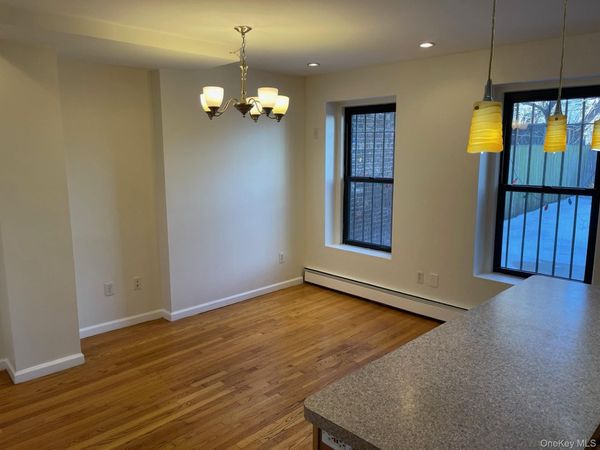 21 Vernon Avenue , Unit 1, Brooklyn, NY 11206