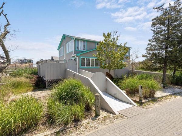 6 Atlantic Avenue, Seaview, NY 11770