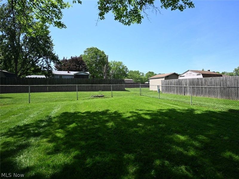 100 Blossom Lane, Niles, OH 44446 Photo 34