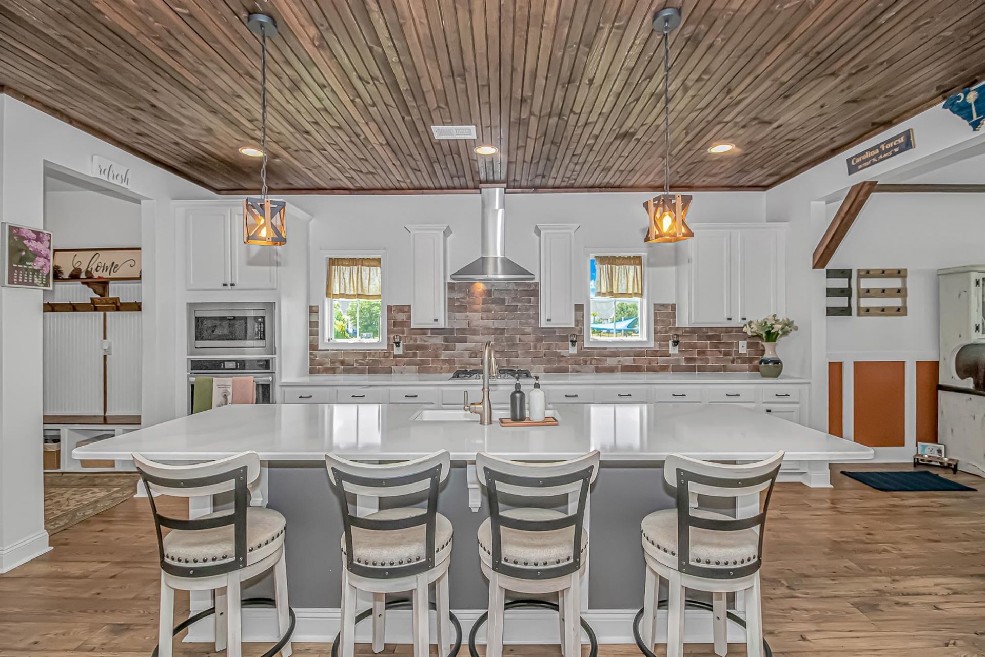 556 Indigo Bay Circle  Photo 10