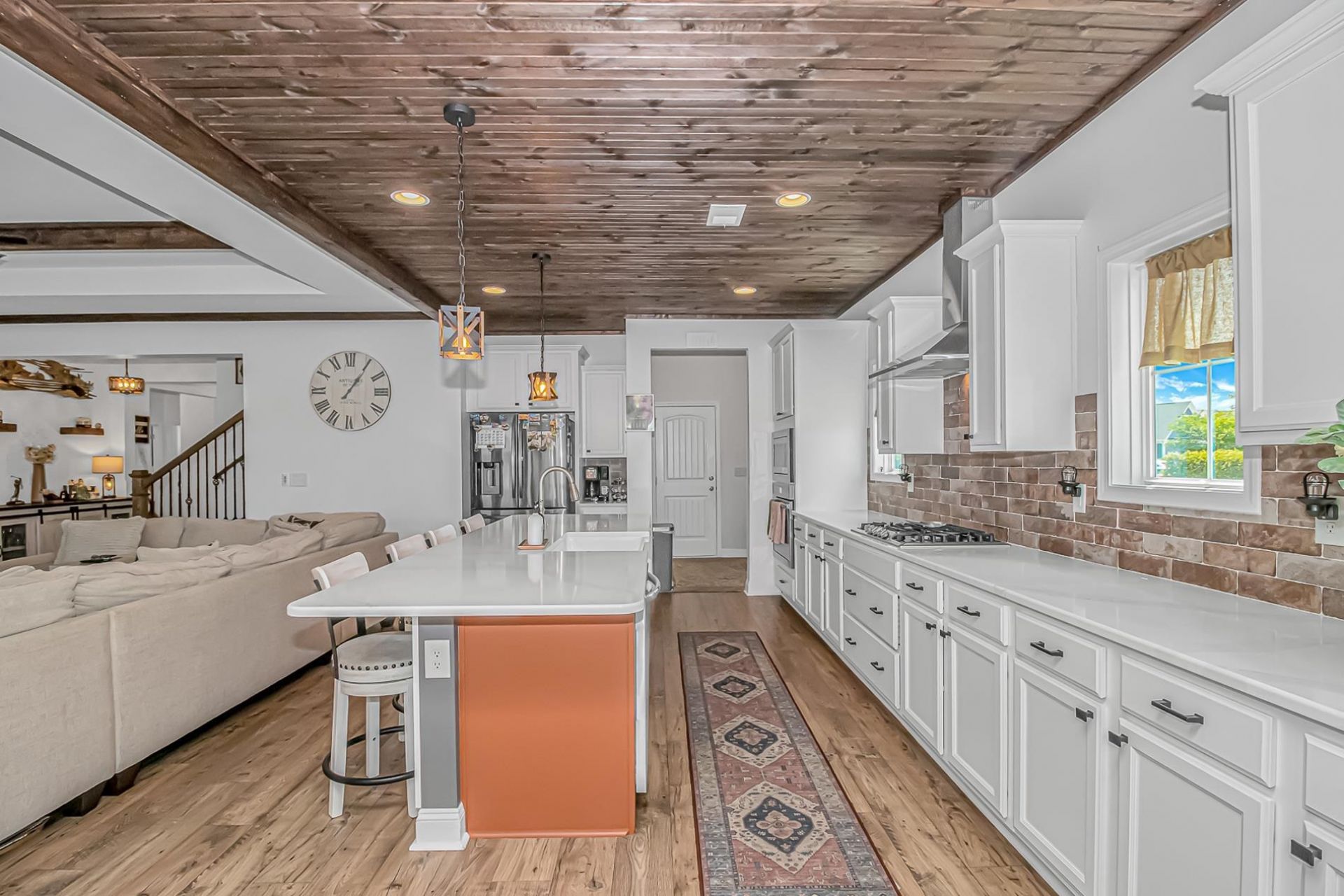 556 Indigo Bay Circle  Photo 12