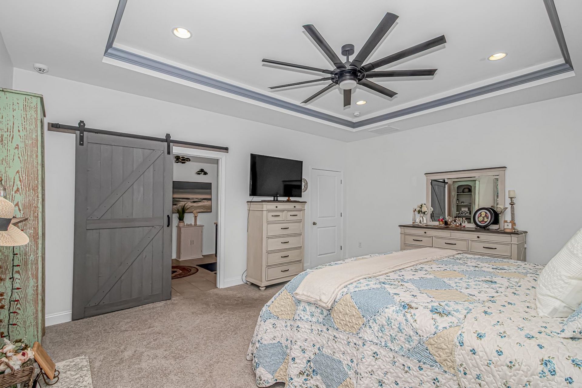 556 Indigo Bay Circle  Photo 18