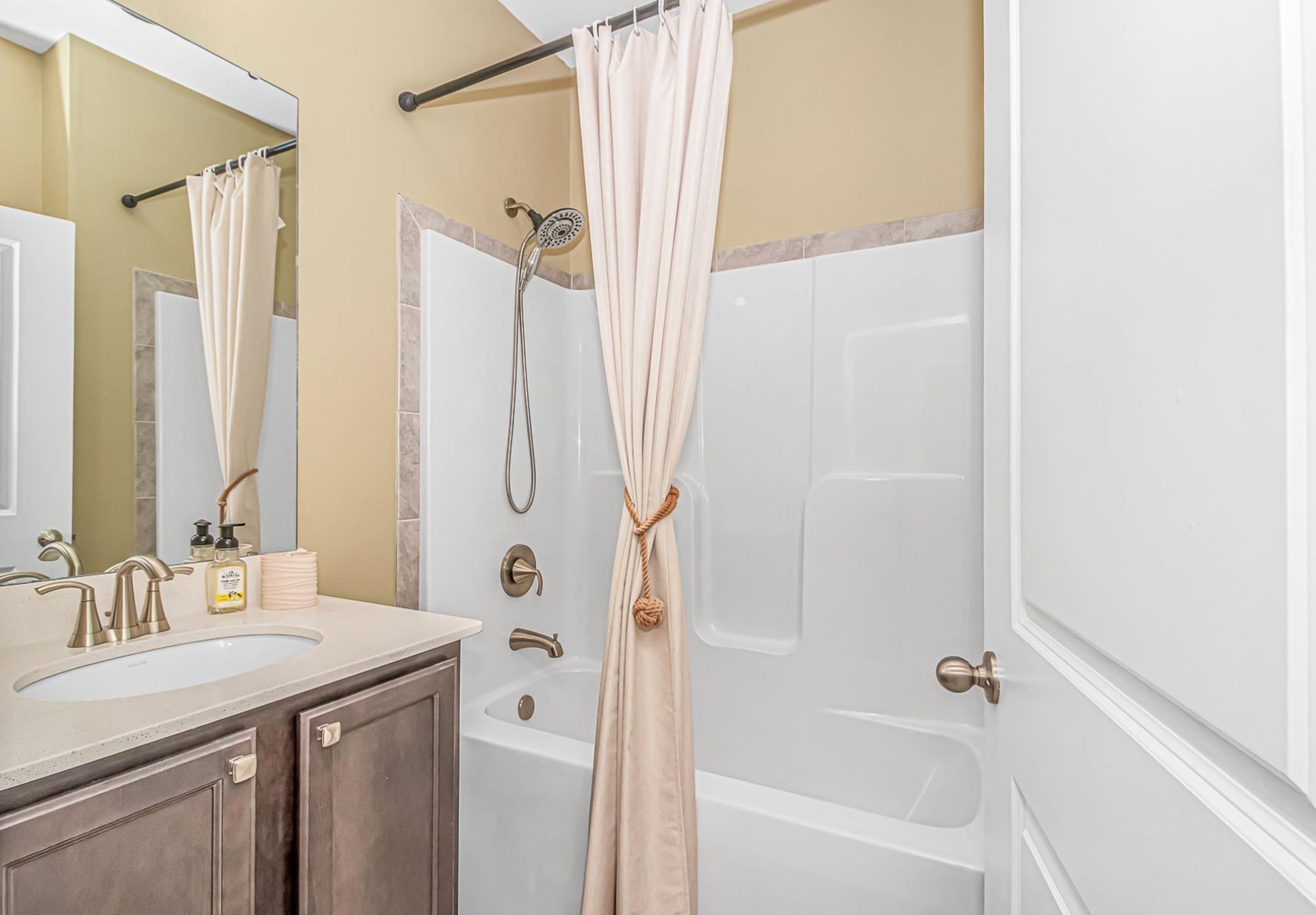 556 Indigo Bay Circle  Photo 27