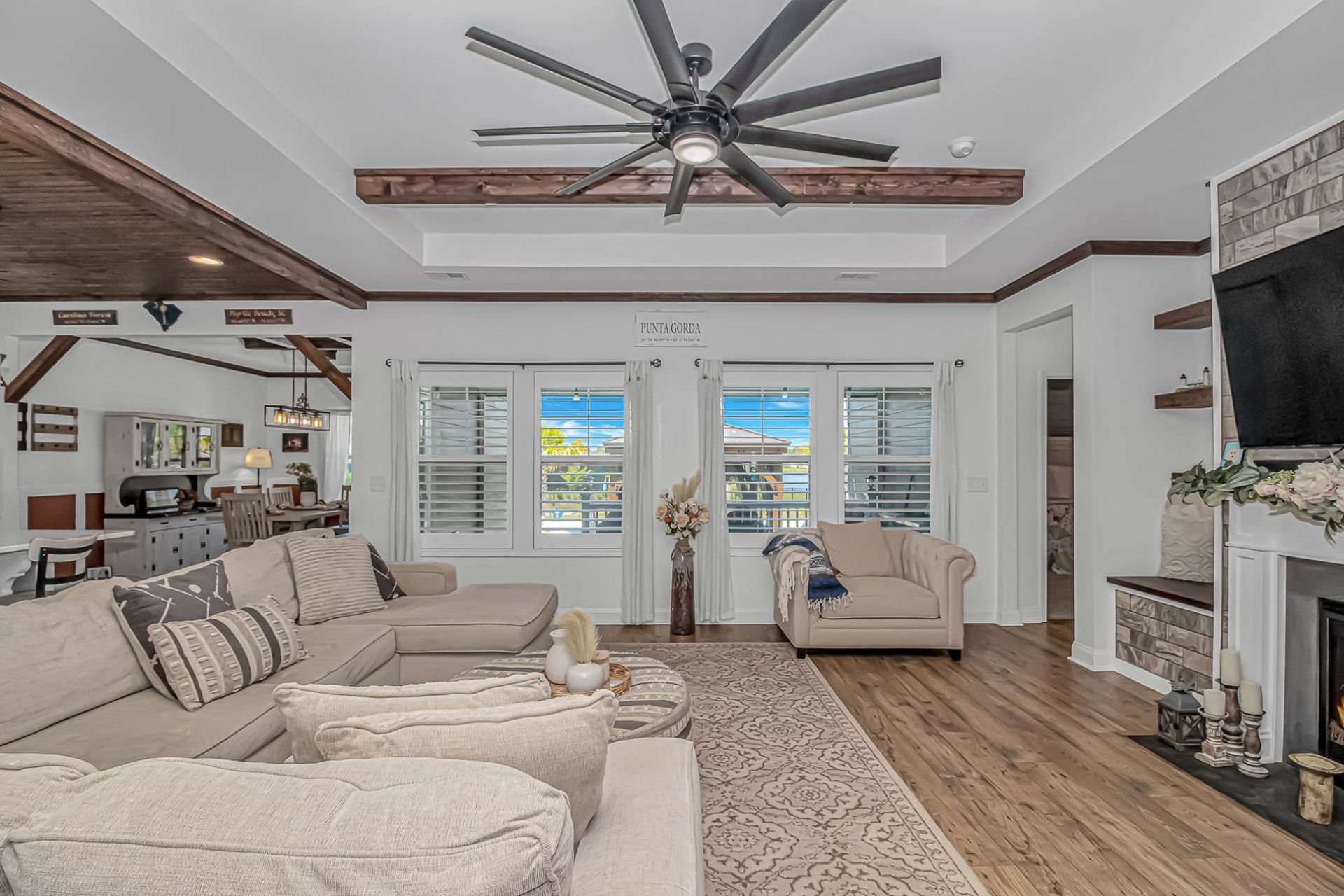 556 Indigo Bay Circle  Photo 7