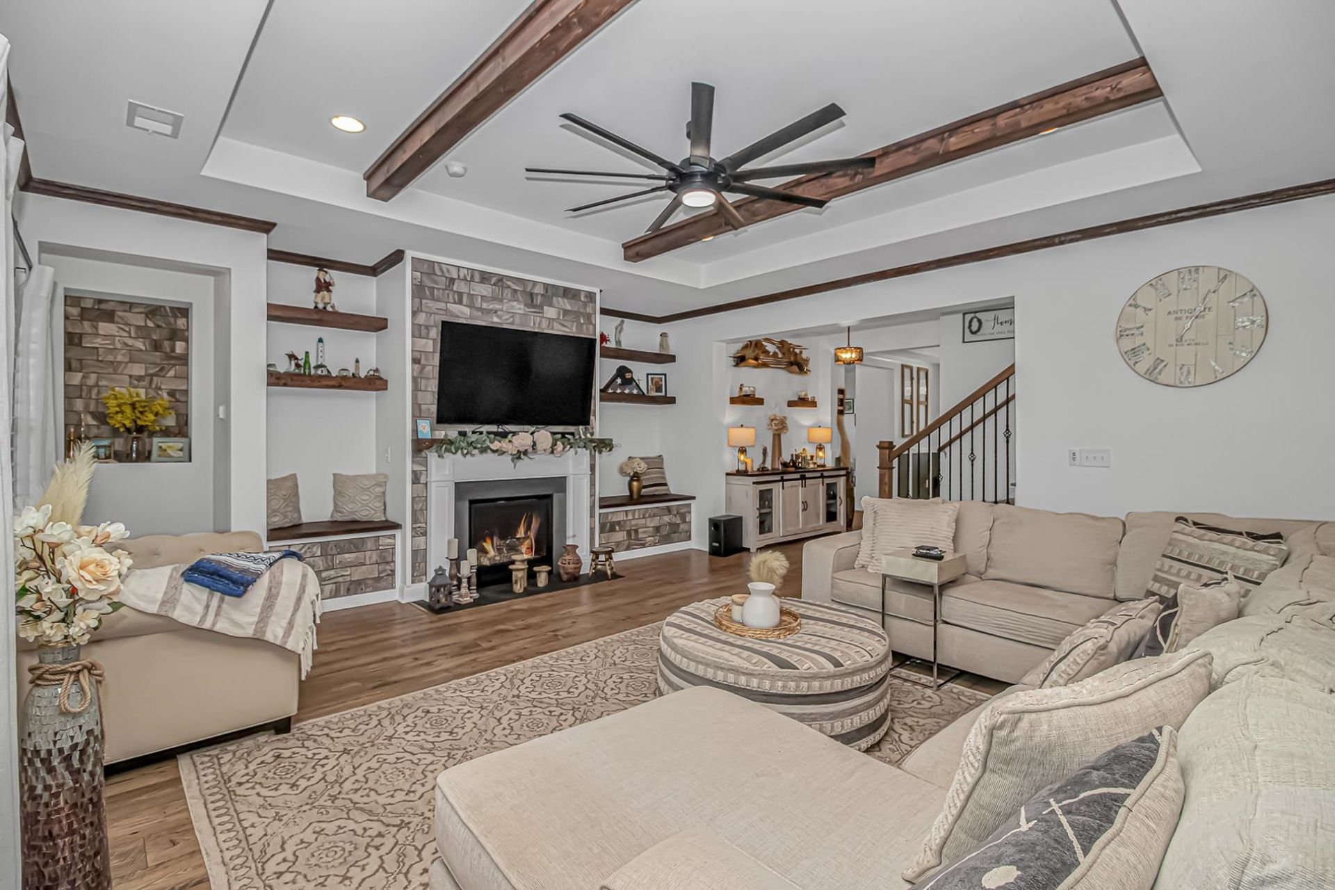 556 Indigo Bay Circle  Photo 8