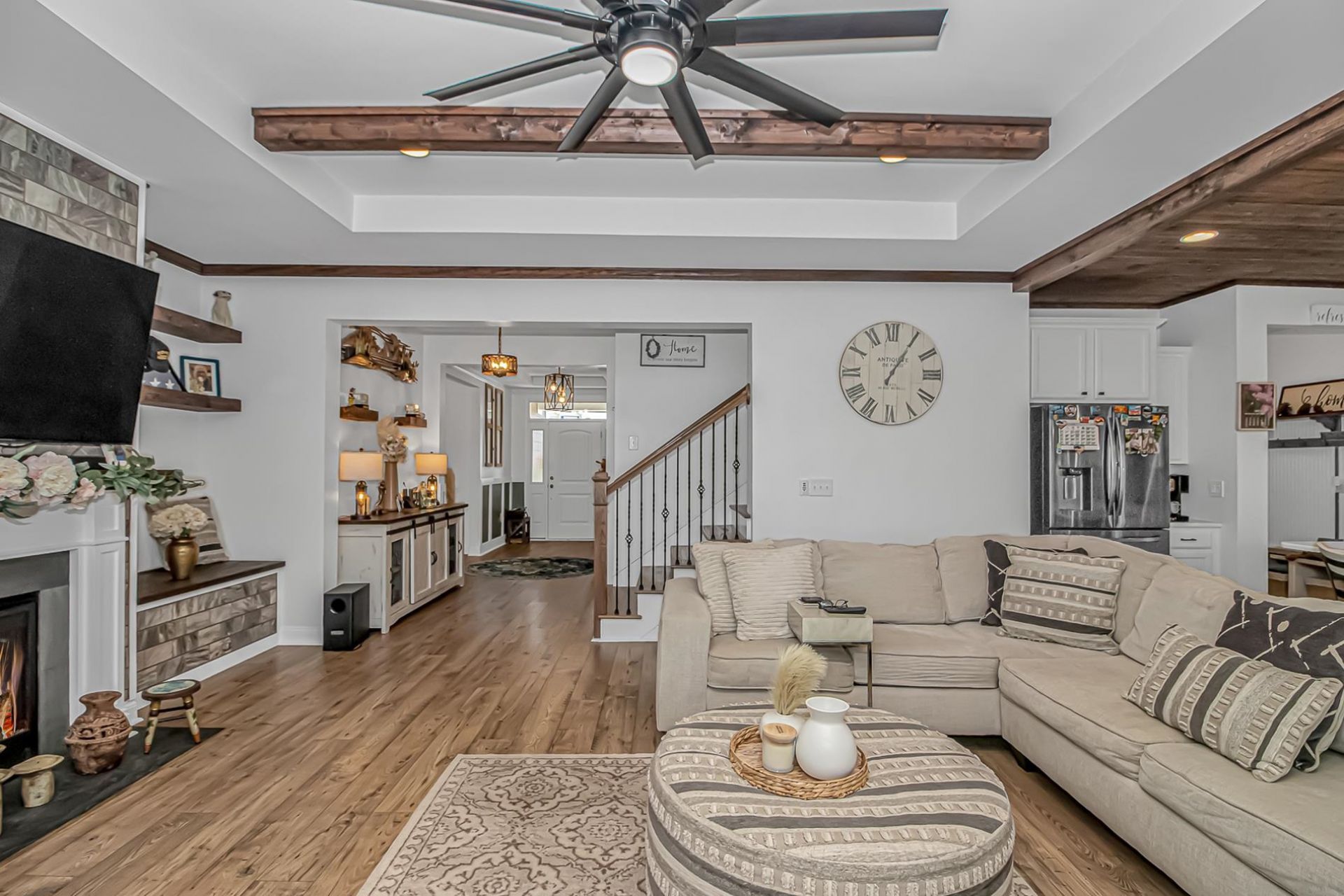 556 Indigo Bay Circle  Photo 9