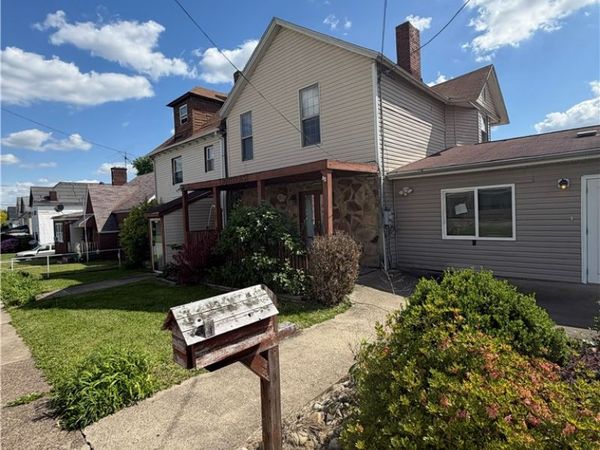 1007 -1005 Park St, Mckeesport, PA 15132