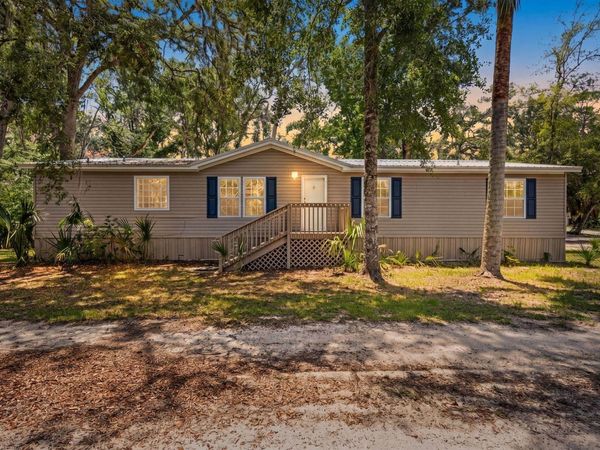 1522 NE Cedar Street, Steinhatchee, FL