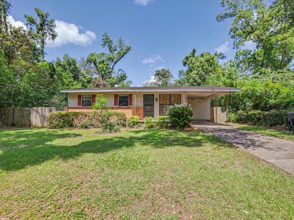 408 CAMBRIDGE Drive, Tallahassee, FL 32304