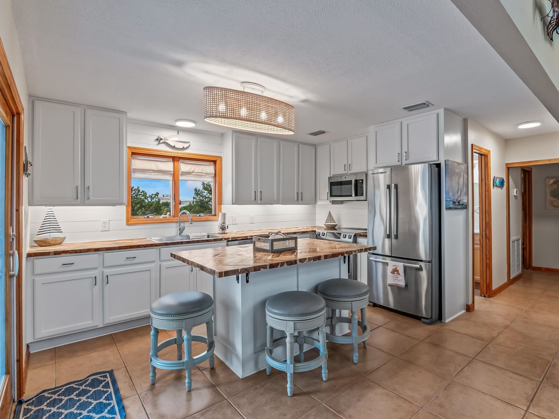 6 Gulf Breeze Court, Crawfordville, FL 32327 Photo