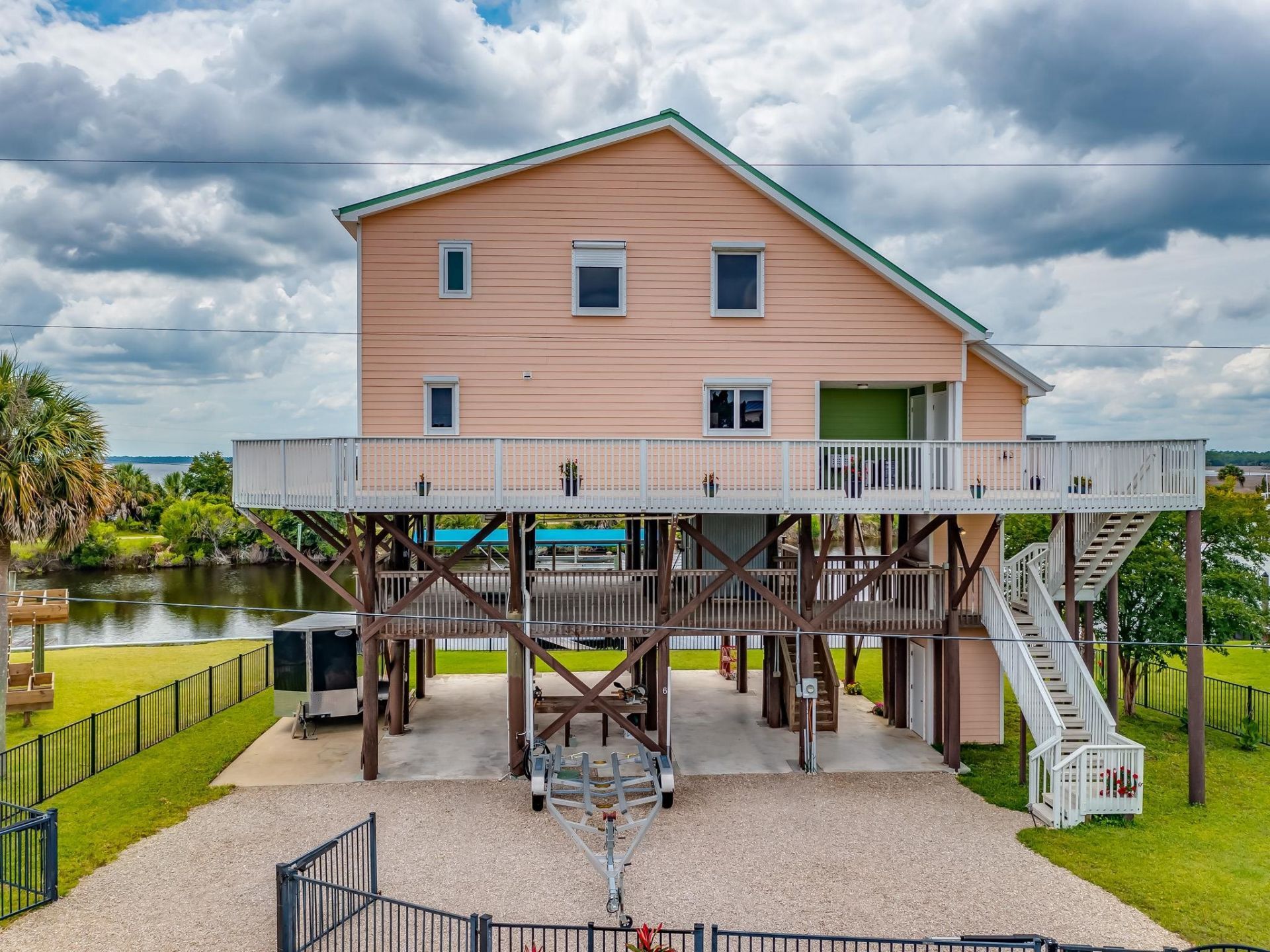 6 Gulf Breeze Court, Crawfordville, FL 32327 Photo