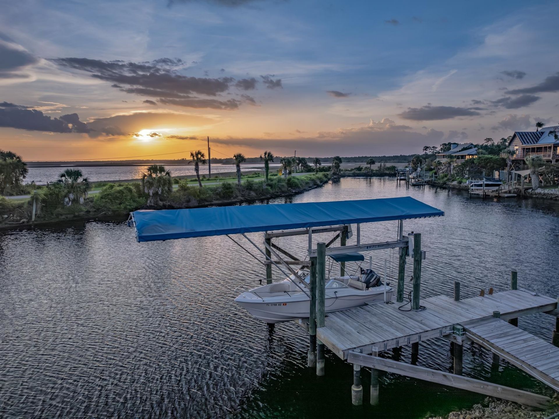 6 Gulf Breeze Court, Crawfordville, FL 32327 Photo