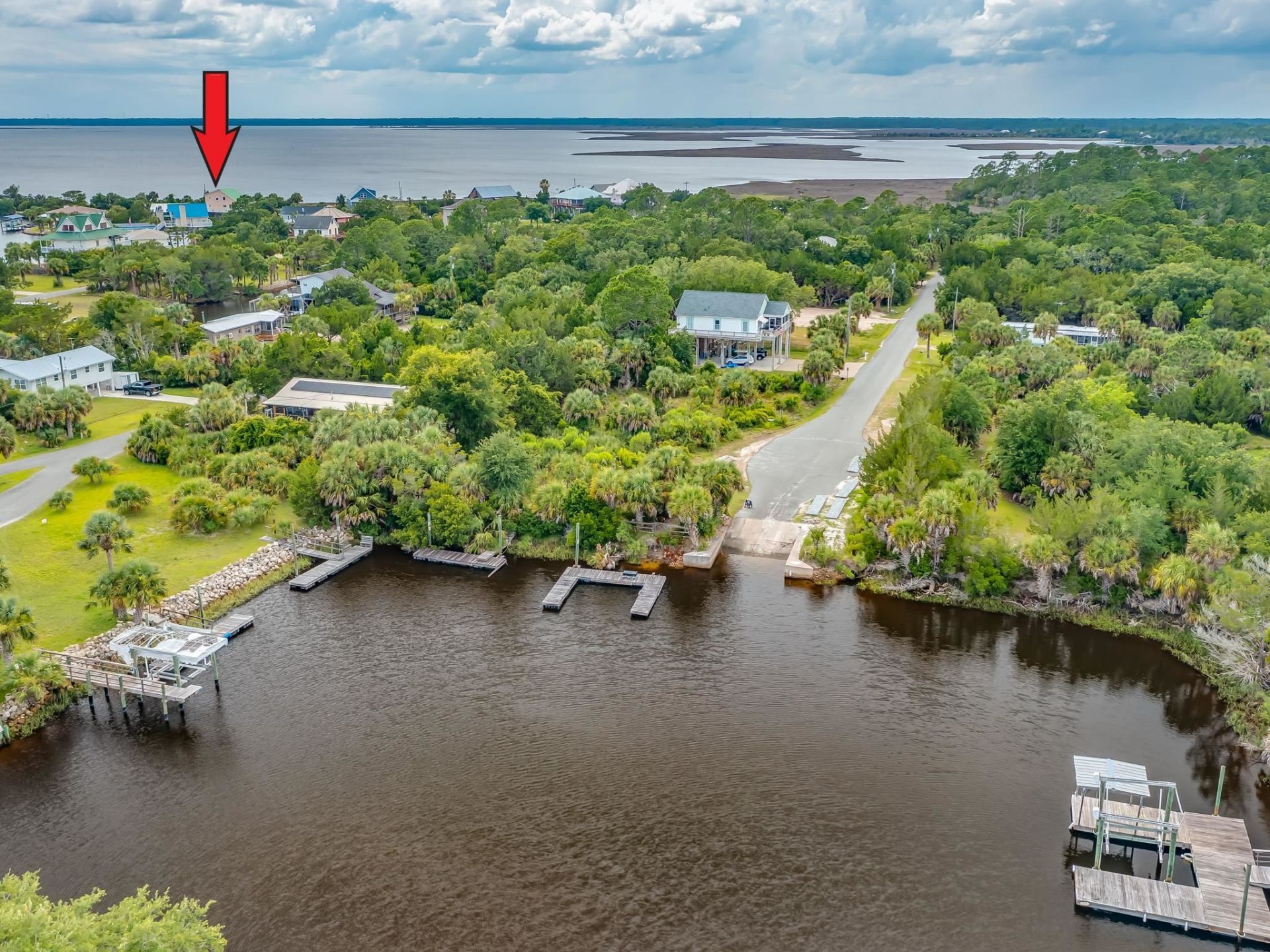 6 Gulf Breeze Court, Crawfordville, FL 32327 Photo