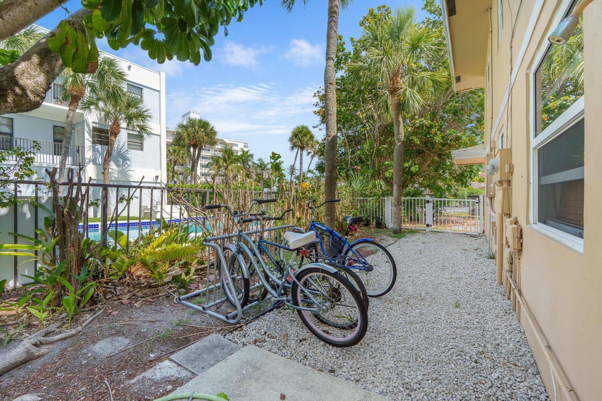2031 SE 5th Street, Unit 8, Deerfield Beach, FL 33441 Photo