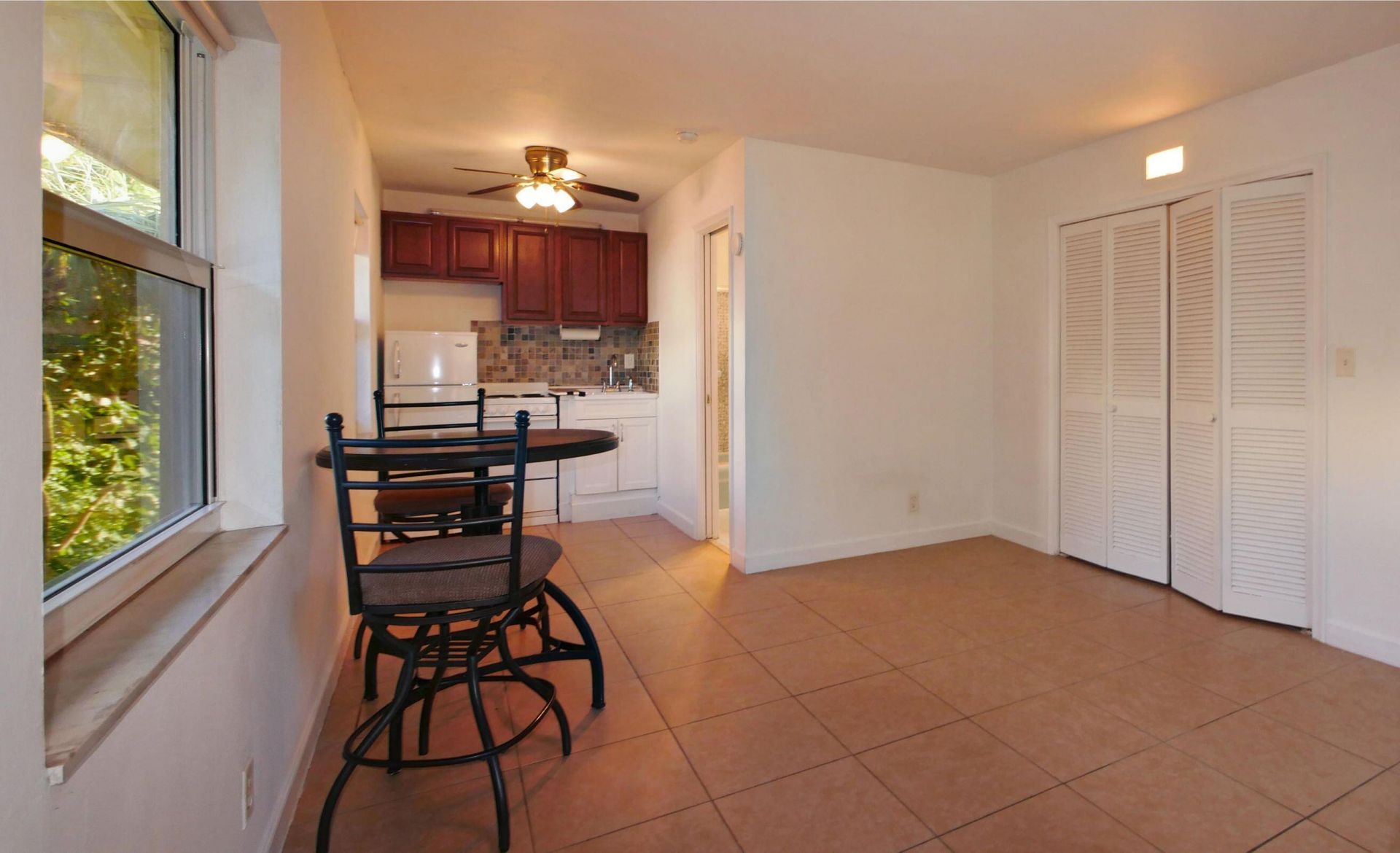 2031 SE 5th Street, Unit 8, Deerfield Beach, FL 33441 Photo