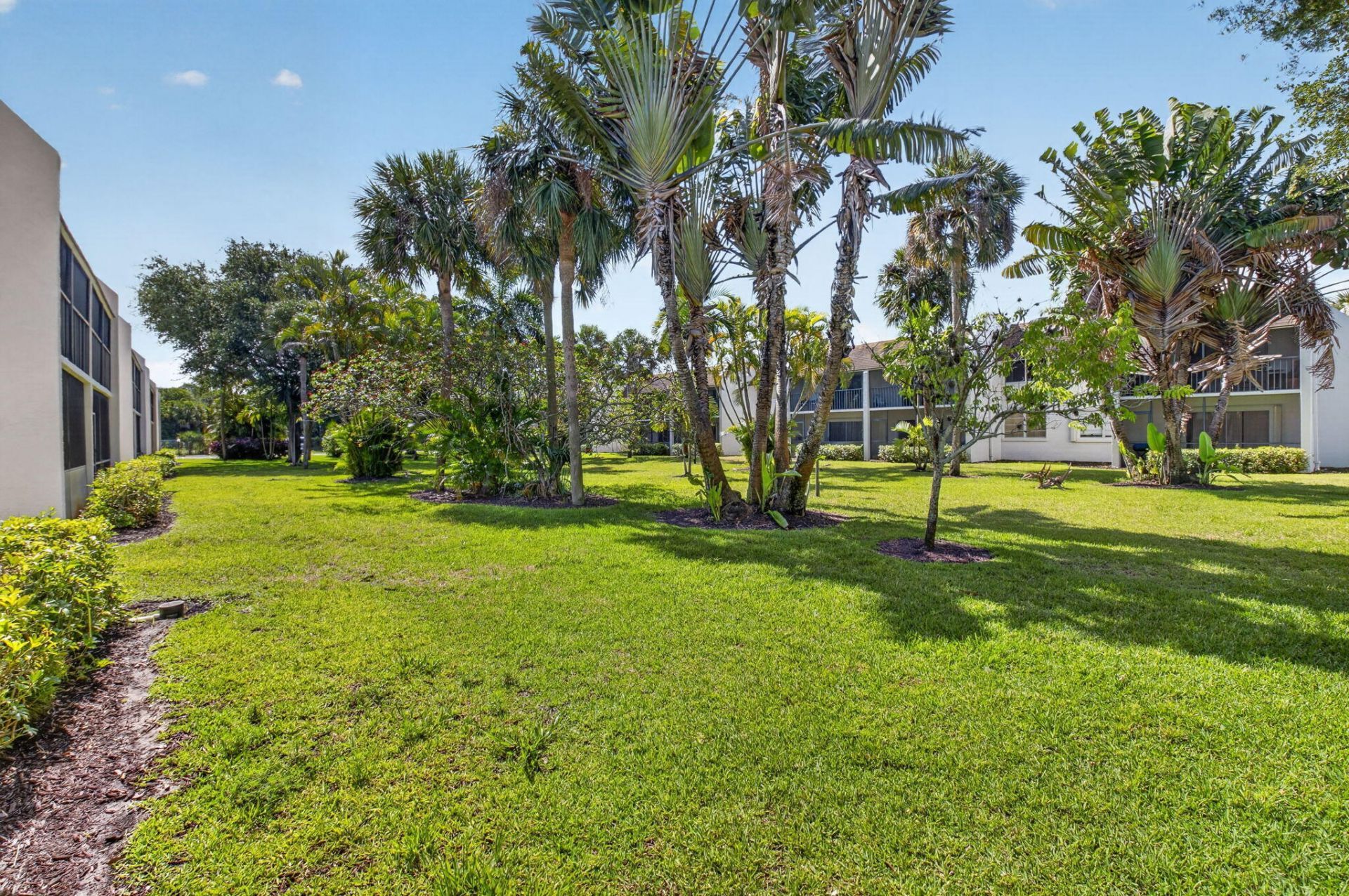 2935 SW 22nd Avenue, Unit 108, Delray Beach, FL 33445 Photo