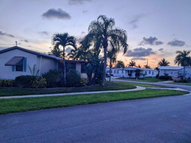 4135 Meadow View Drive, Boynton Beach, FL 33436 Photo