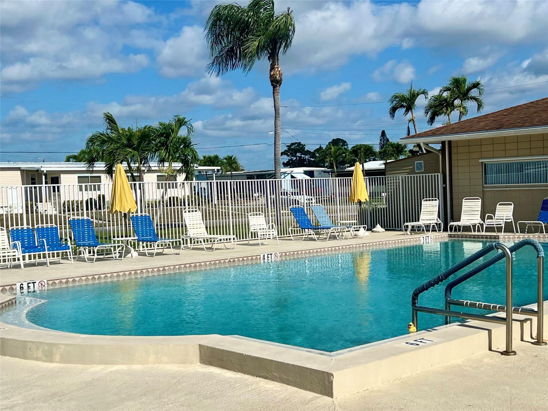 4135 Meadow View Drive, Boynton Beach, FL 33436 Photo