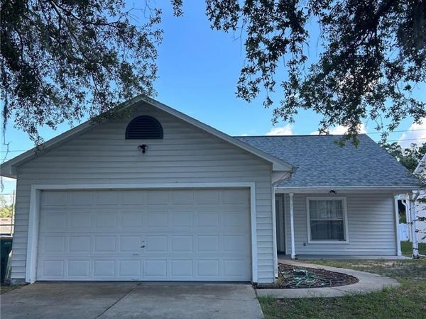 2639 WINCHESTER CIRCLE , EUSTIS, FL 32726