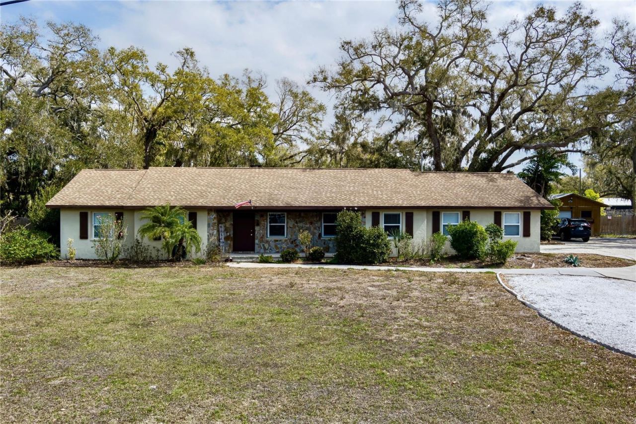 6211 30th Avenue E, Palmetto, FL 34221 Photo