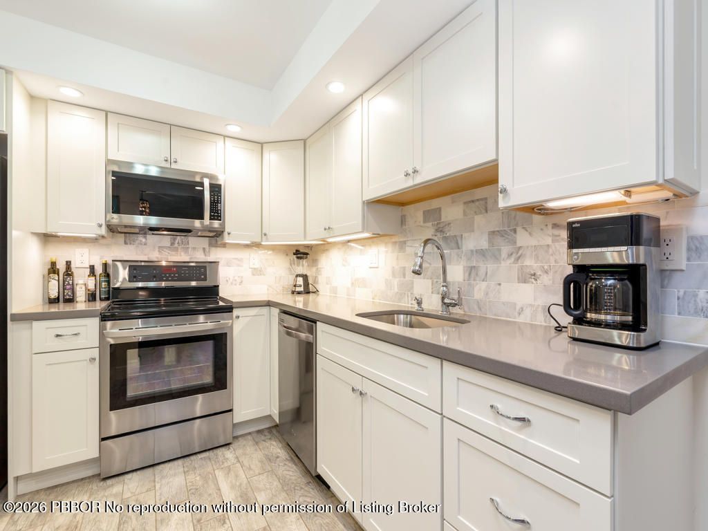 3520 S Ocean Boulevard, Unit H404, South Palm Beach, FL 33480 Photo