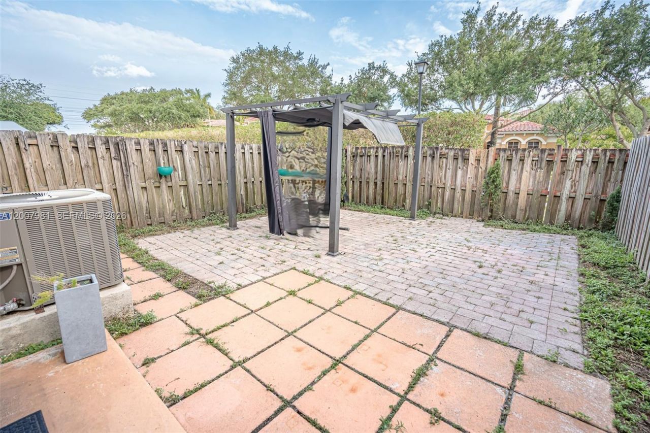 12740 SW 50th St, Miramar, FL 33027 Photo